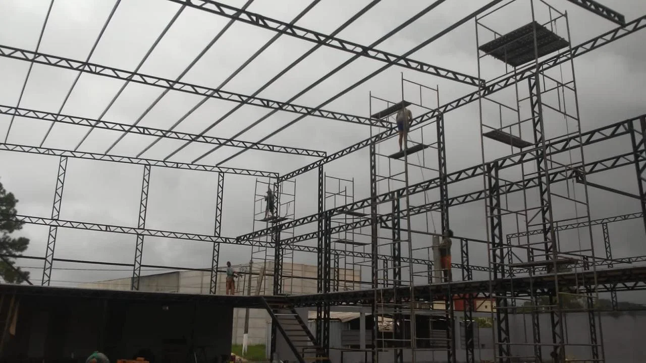 estrutura em aço
