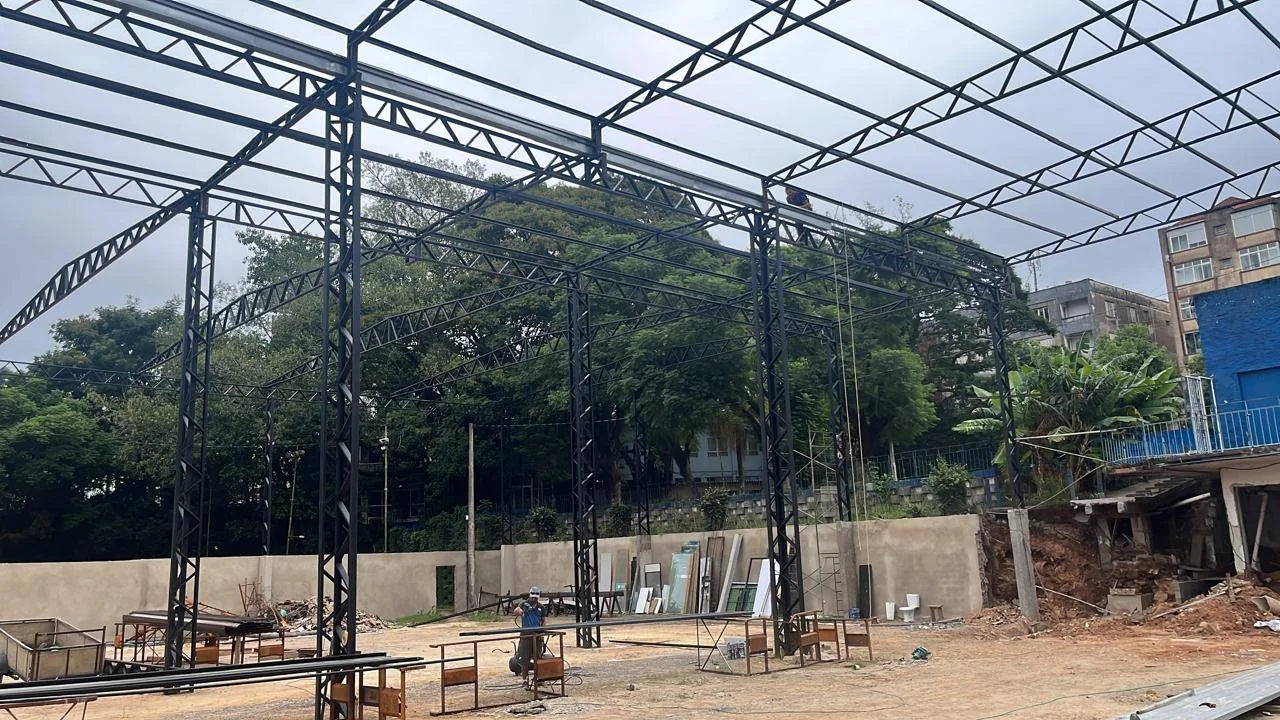 estrutura em aço